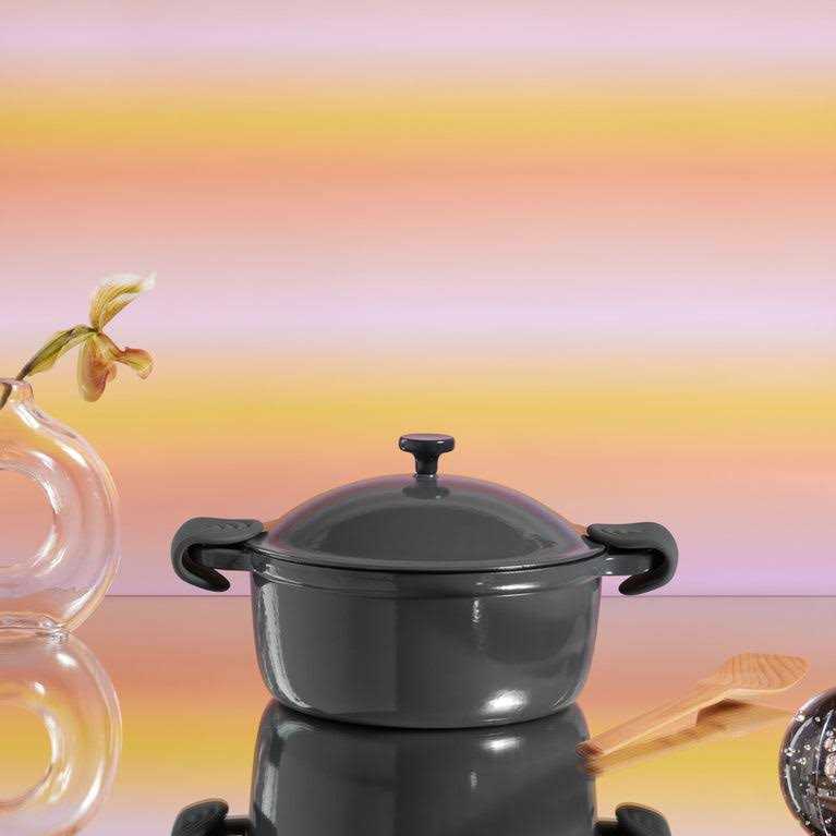 Our Place 5.5qt 10.5 Cast Iron Perfect Pot - Image 3