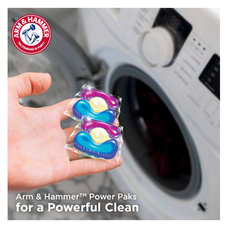 Arm & Hammer Plus OxiClean Laundry Detergent Power Paks - Image 3