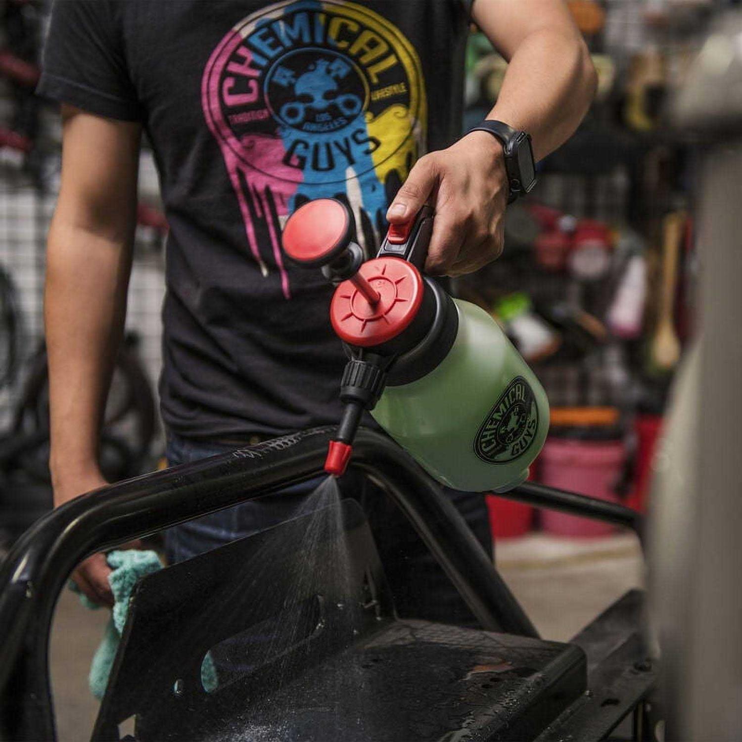 Chemical Guys Mr. Sprayer Full Function Atomizer & Pump Sprayer - Image 3