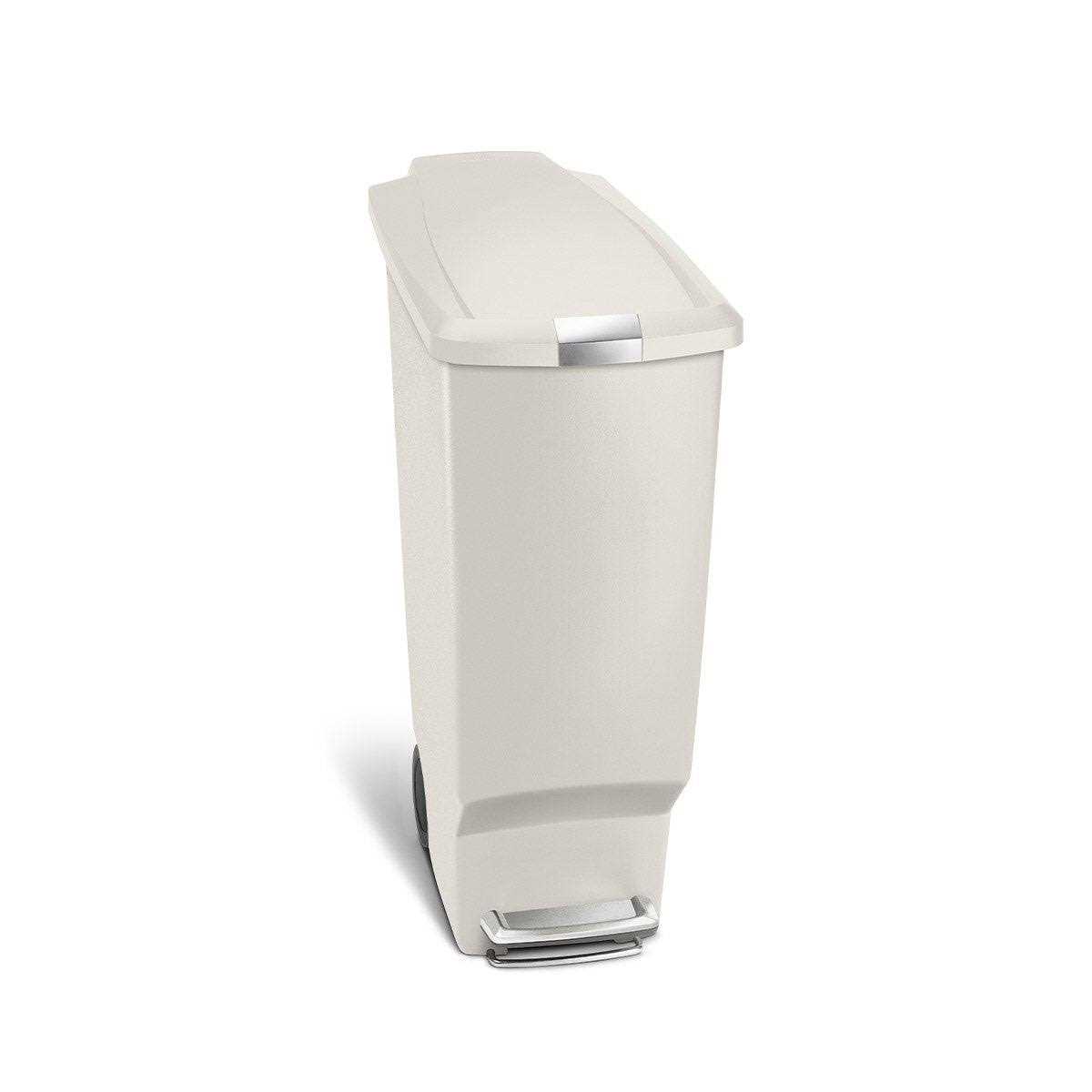 simplehuman Slim Plastic Step Trash Can - Image 3