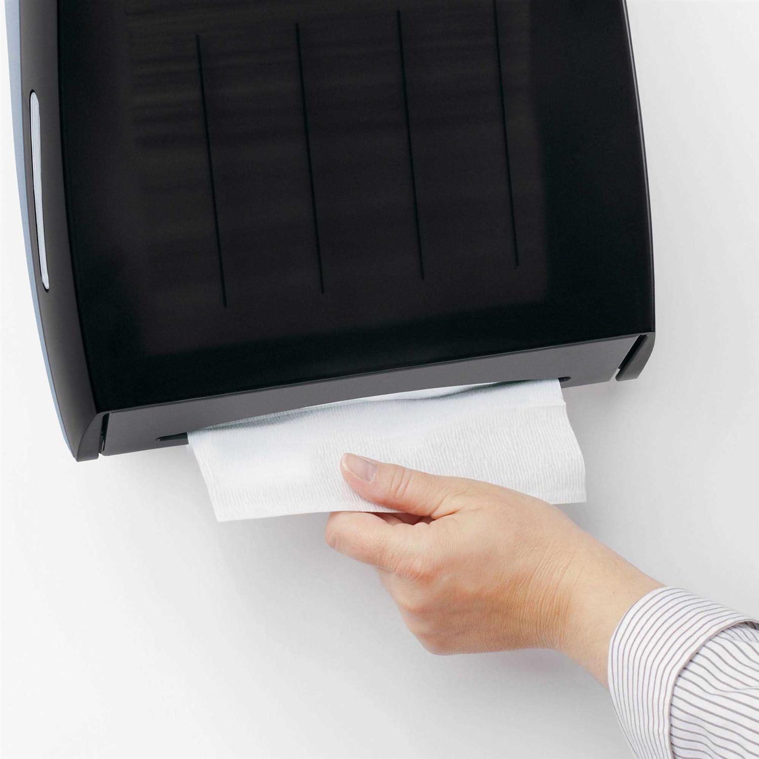 Kleenex Multi-Fold Paper Towels - Image 3