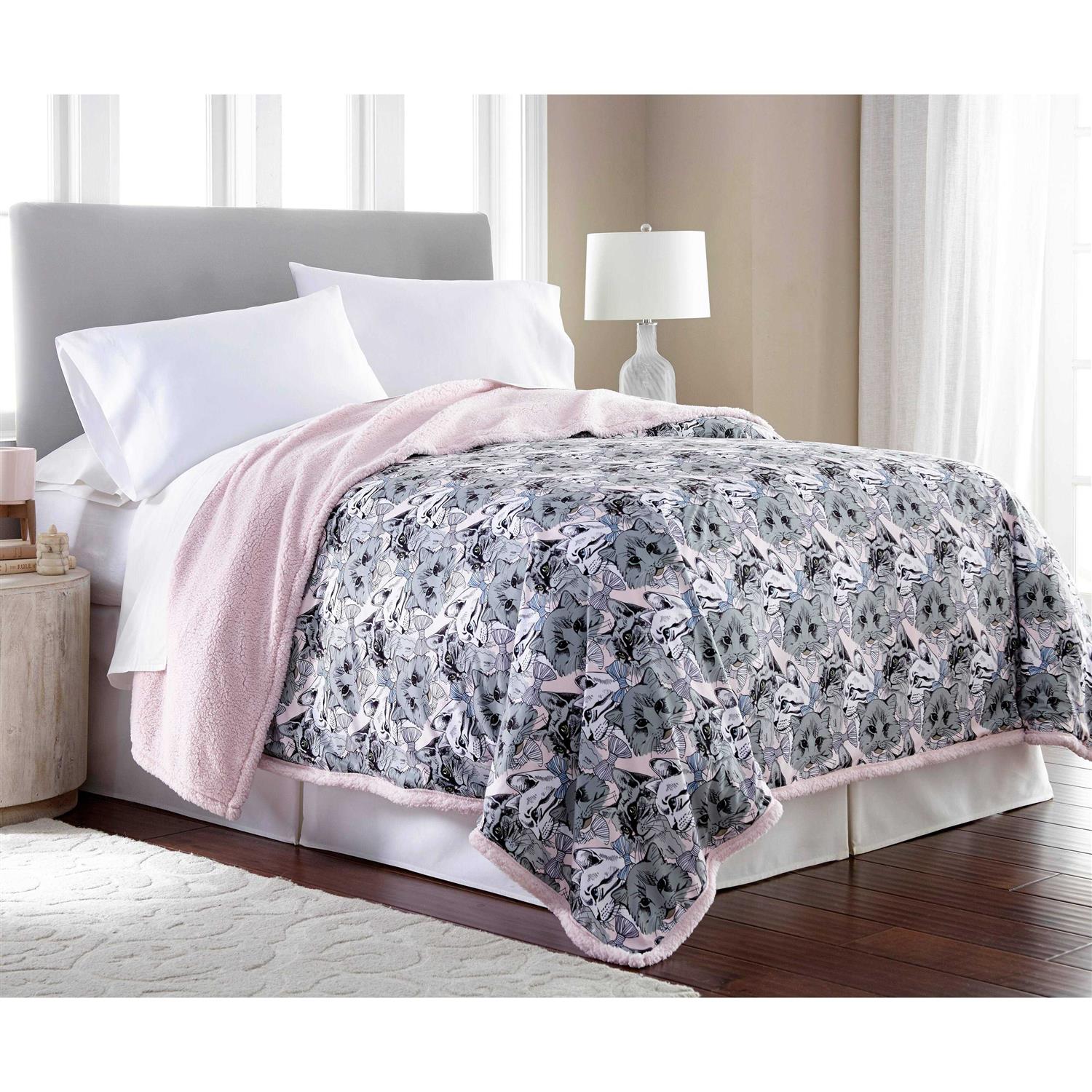 Shavel Micro Flannel Sherpa Blanket - Image 4