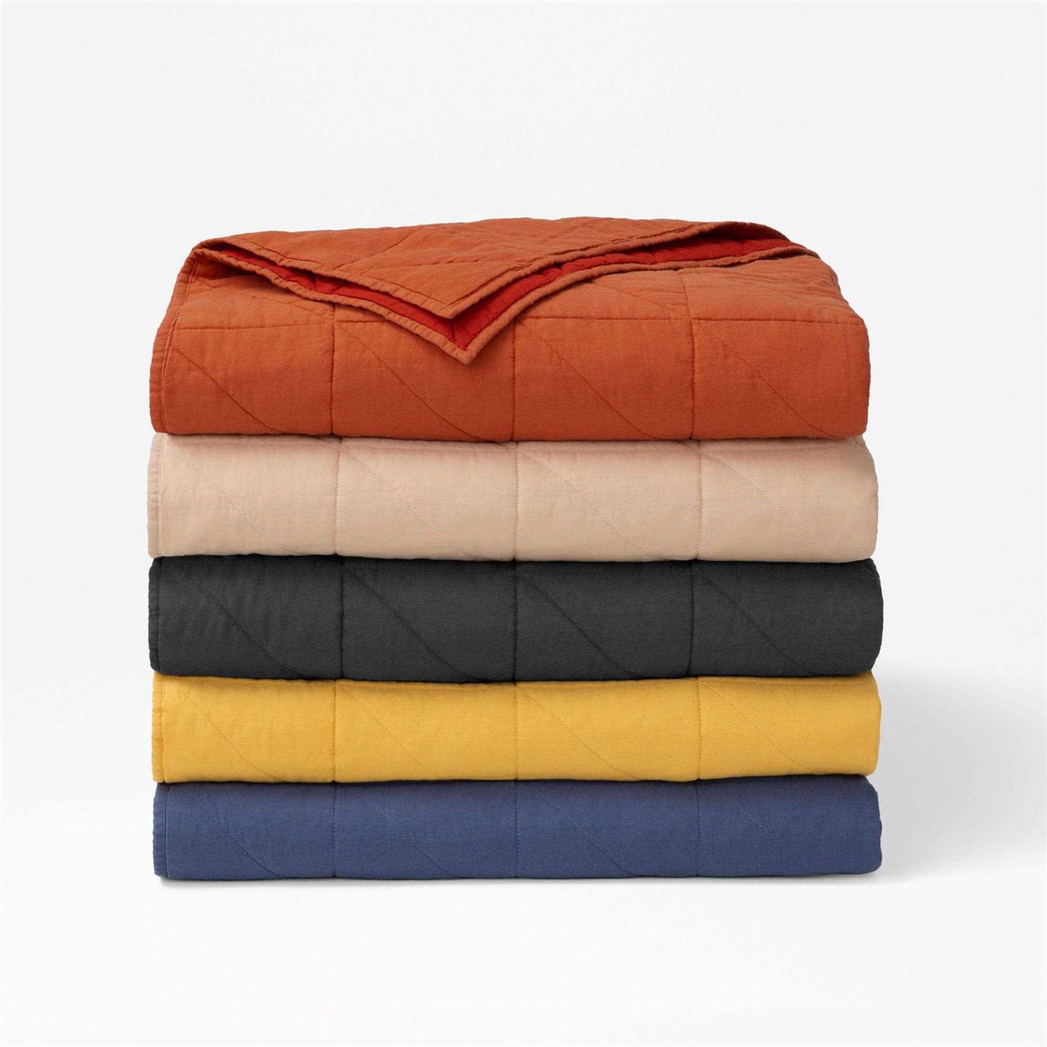 Tuft & Needle Quilt - Image 3