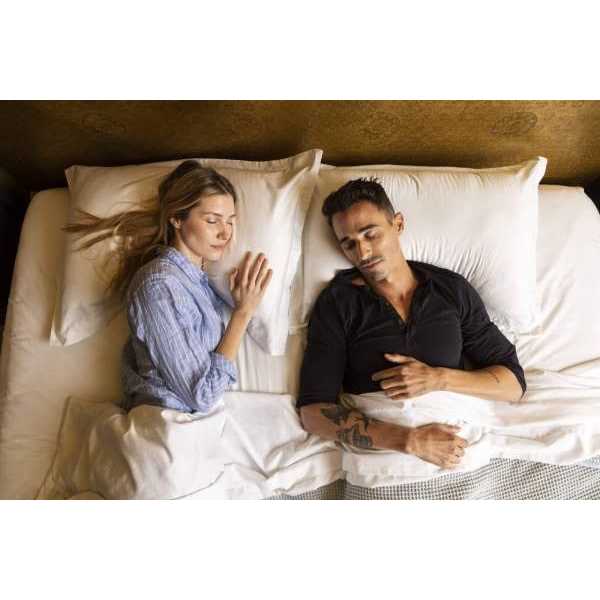 Eli & Elm Cooling Side Sleeper Pillow With Pillowcase - Image 4