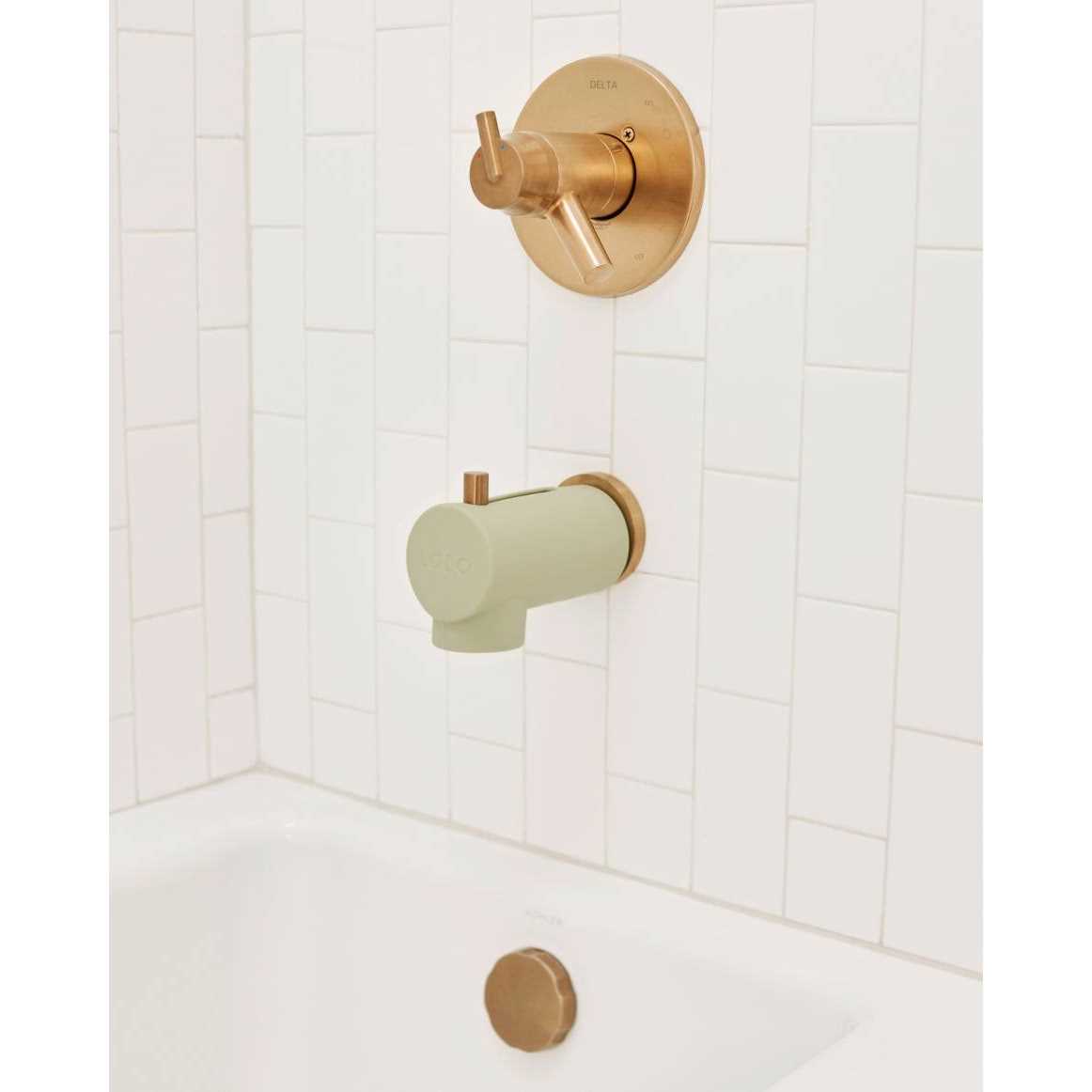 Spout Cover at Lalo - Image 4