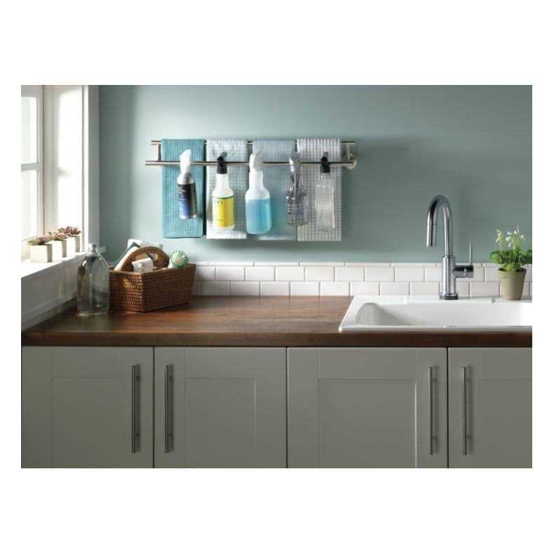 Delta Trinsic Double Towel Bar 75925 - Image 5