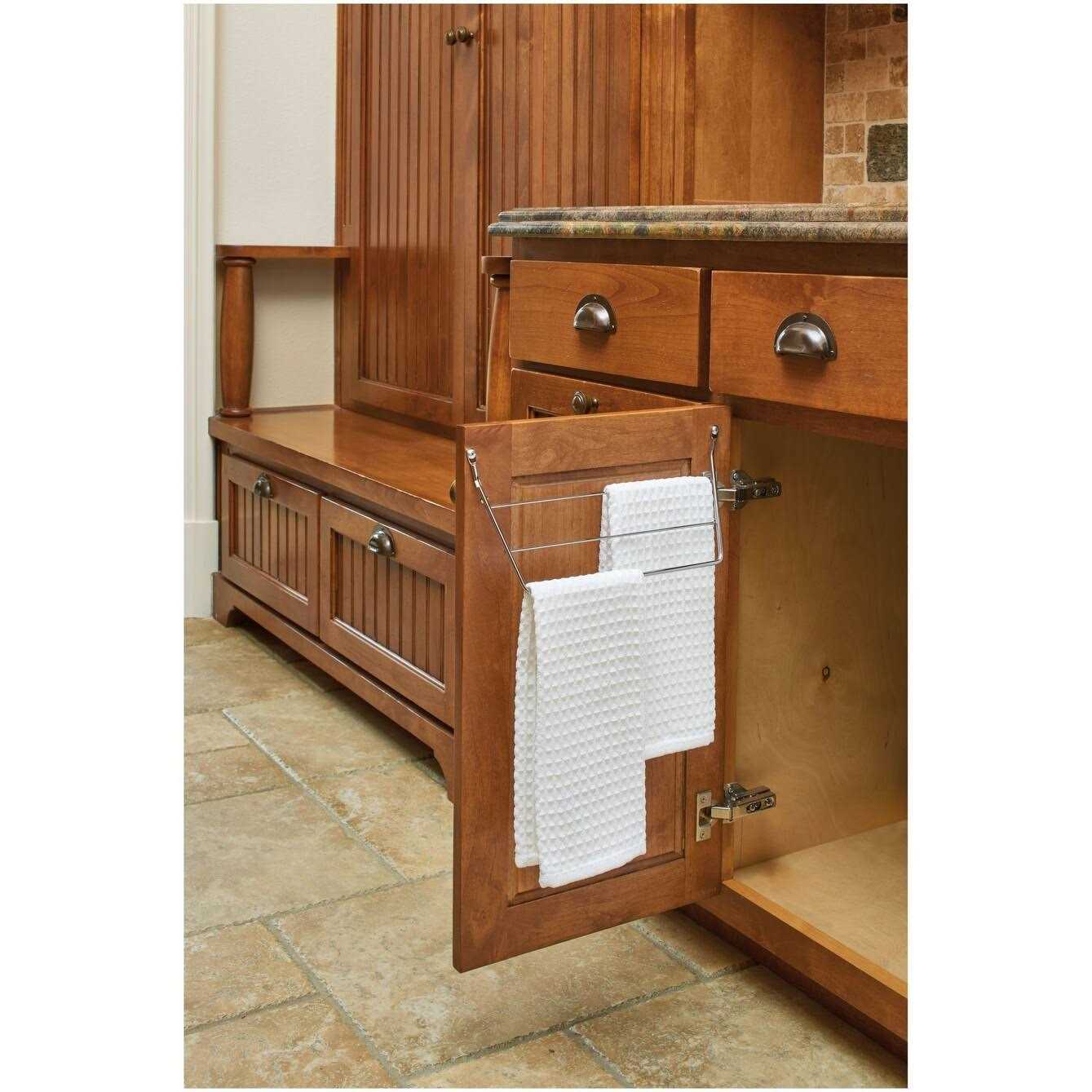 Rev-A-Shelf Door Mount Towel Holder 563-32 - Image 4