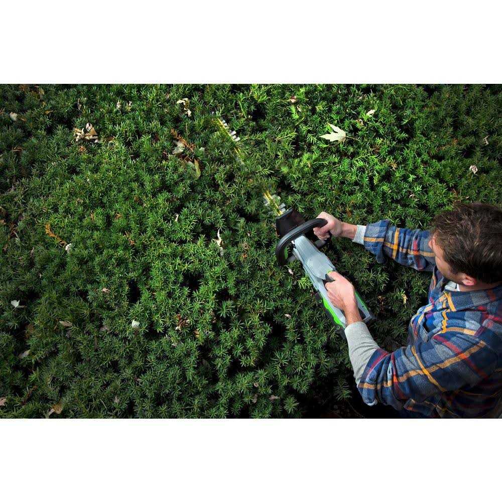 EGO HT2410 24 Brushless Hedge Trimmer - Image 5