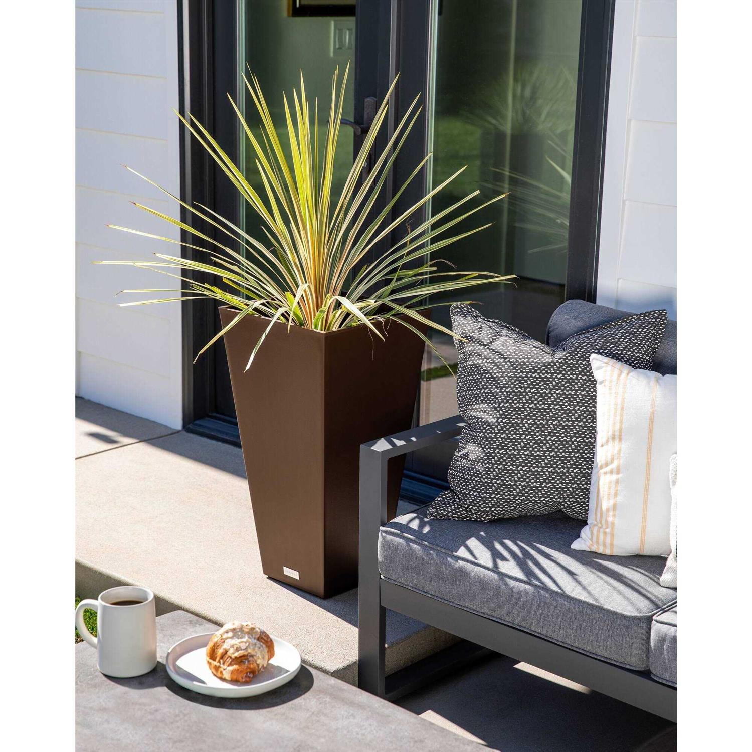 Veradek Midland Tall Square Planter - Image 4