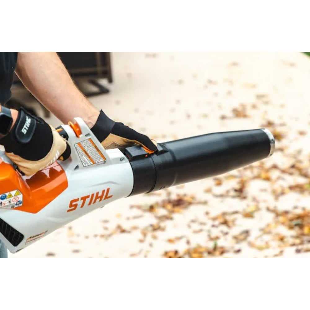 Stihl BGA 60 Battery Handheld Blower Kit - Image 3