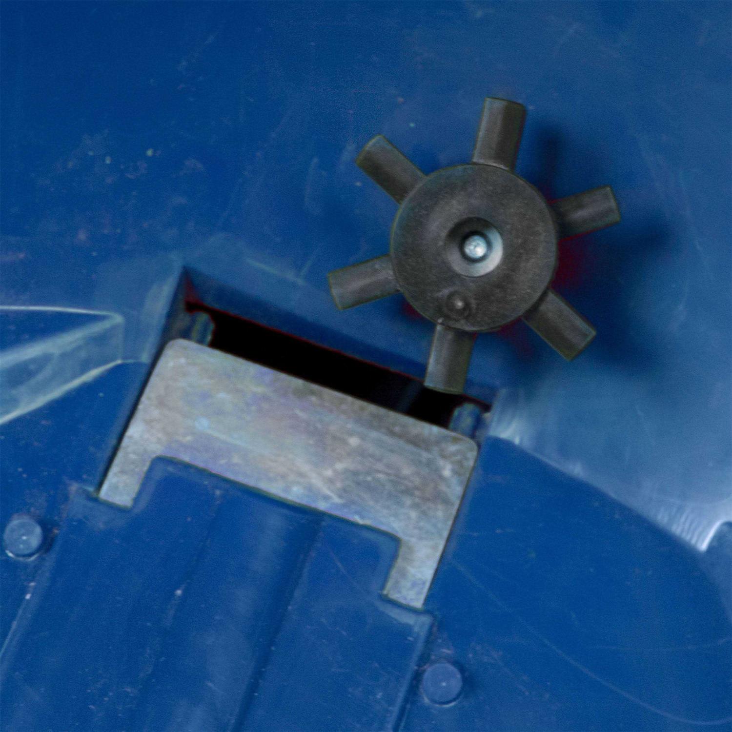 Chapin 80 lb. Salt Ice Melt Spreader 81008A - Image 4