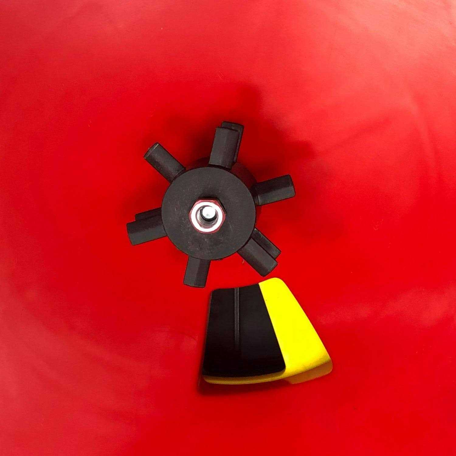 Chapin 150 lb. Auto-Stop Tow Behind Spreader 8620B - Image 5