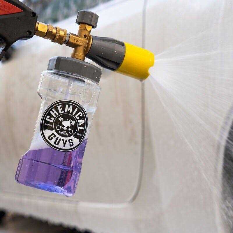 Chemical Guys EQP324 Big Mouth Max Release Foam Cannon - Image 3